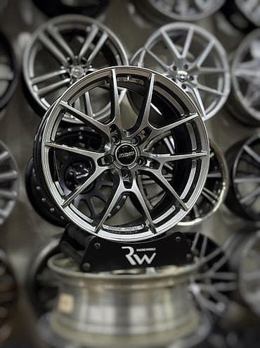 Литые Диски R 19 RAYS, Комплект, отверстий - 5, Новый