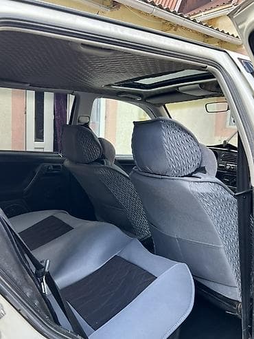 Продажа авто: Volkswagen Golf: 1991 г., 1.8 л, Механика, Газ, Хэтчбэк — 6