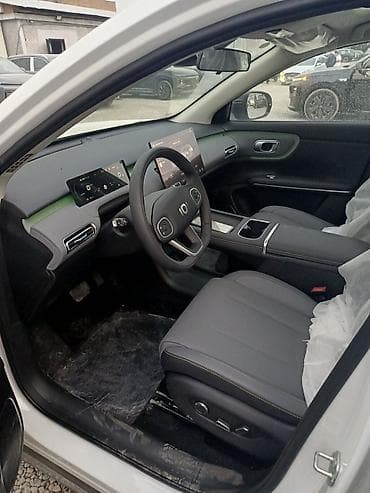byd e7: Changan Qiyuan Q05: 2026 г., 0.1 л, Автомат, Электромобиль, Кроссовер — 6