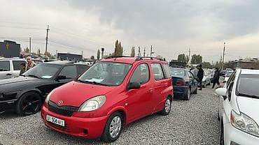 coroll: Toyota Yaris Verso: 2000 г., 1.5 л, Механика, Бензин, Минивэн — 1