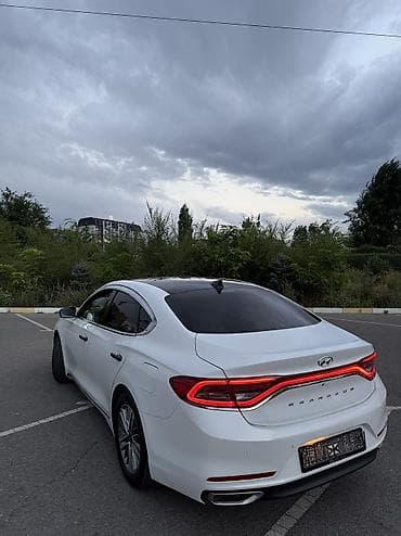 geely mongaro: Hyundai Grandeur: 2019 г., 3 л, Автомат, Газ, Седан — 4