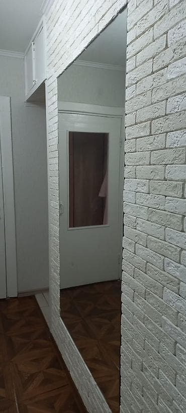 osh flat: Продается 1 кв, 9 мкр, 104 серии 1 этаж, без балкона цена 63.000 — 2