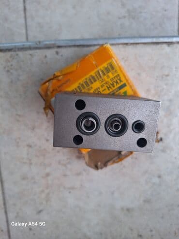 полировычный машынка: Запчасти на Экскаватор ХУНДАЙ блок тормоза на 3000 ROBEKC — 3