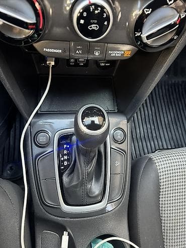 Hyundai: Hyundai Kona: 2019 г., 2 л, Автомат, Бензин, Кроссовер — 10