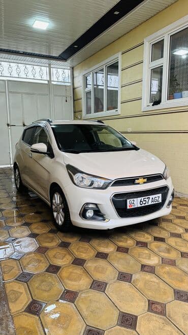 дево спарк: Chevrolet Spark: 2016 г., 1 л, Автомат, Бензин — 2