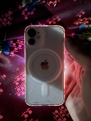 IPhone 12 mini, Б/у, 64 ГБ, Белый, Чехол