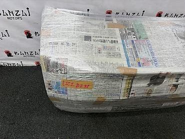 j30a: Крышка багажника Honda, 2005 г., Б/у, Оригинал — 3