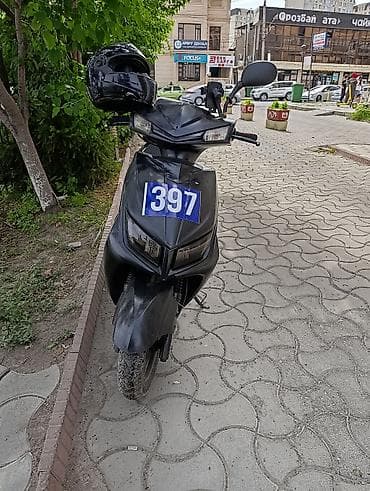 roewe ei5 2021: M8, 150 куб. см, Бензин, Б/у — 2