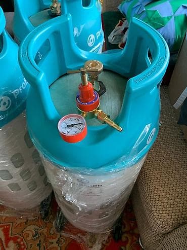 газовый баллон с редуктором: Композитный газовый баллон, Другой бренд, Наполнение: Пропан — 2