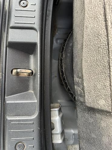 altezza lexus: Компактный 5‑дверный хэтчбек серебристого цвета. Основные — 8