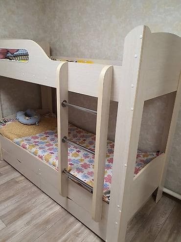 Детская мебель: Двухъярусная детская кровать, Натуральное дерево — 3