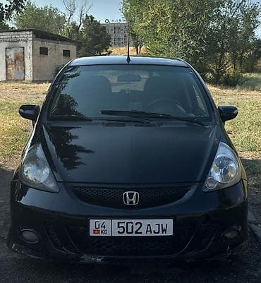 Honda Fit: 2010 г.