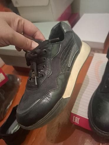 Кроссовки кожа k.pafi кожа