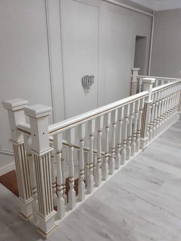 продажа дверей: Лестница двери лучшего качества. звоните — 2