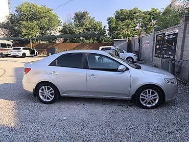Kia Cerato: 2011 г., 1.6 л, Автомат, Газ, Седан — 4