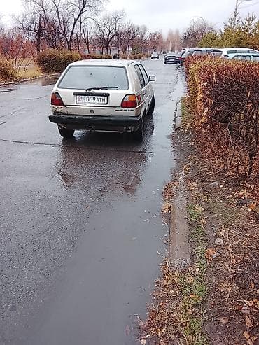 голф 4 1999: Volkswagen Golf: 1989 г., 1.8 л, Механика, Бензин, Хэтчбэк — 2
