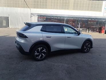 буд е5: Changan Qiyuan Q05: 2026 г., 1.5 л, Автомат, Электромобиль, Кроссовер — 4