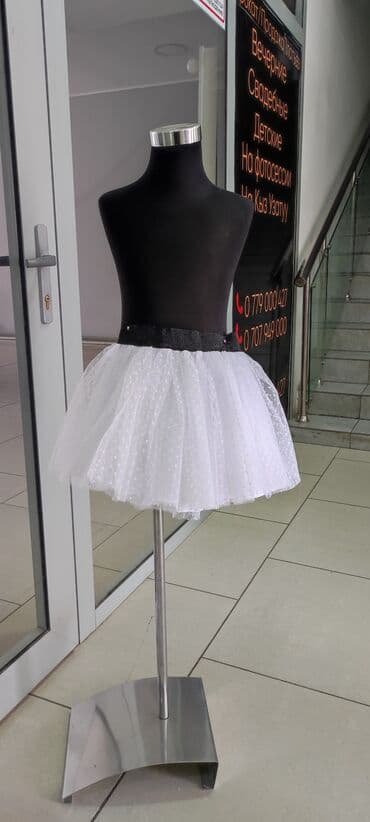 юбка миди: Детское платье, цвет - Белый, Новый — 1