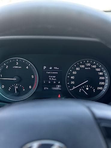 hundai: Hyundai Tucson: 2019 г., 2 л, Автомат, Дизель, Кроссовер — 9