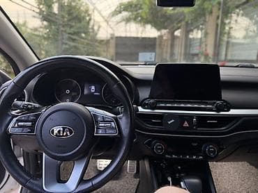 haima 3: Kia K3: 2018 г., 1.6 л, Вариатор, Бензин, Седан — 6