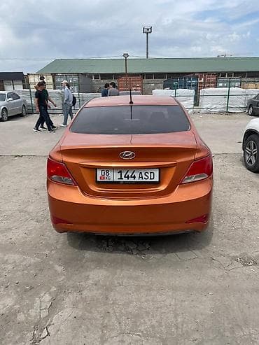 Hyundai Solaris: 2015 г., 1.6 л, Автомат, Бензин, Седан — 5