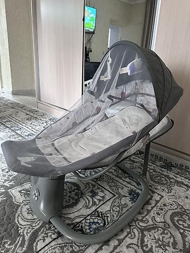 Коляски: Детский электрический шезлонг-качалка от фирмы Mastela с дугой и — 3