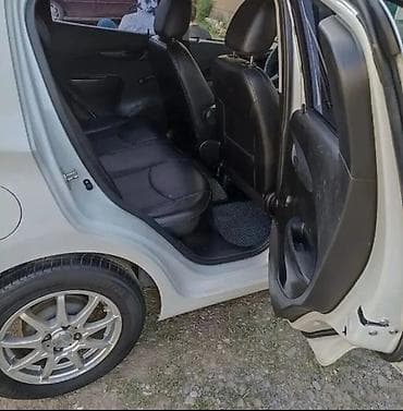 авто мазда примаси: Chevrolet Spark: 2018 г., 1 л, Вариатор, Бензин, Хэтчбэк — 6