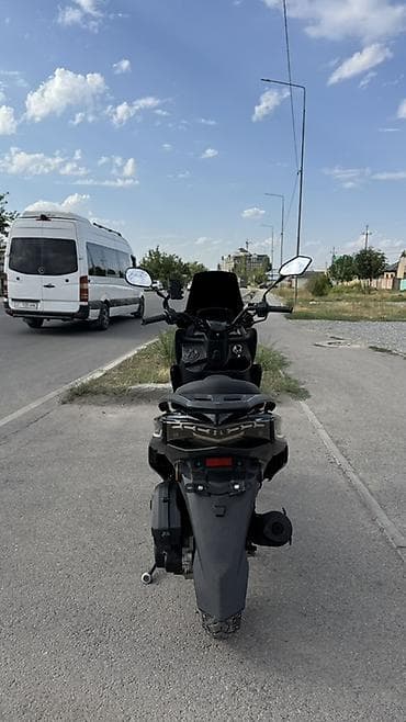 Скутеры: В продаже скутер СКУТЕР МАКСИ 150куб Имеется все документы. Гос — 2