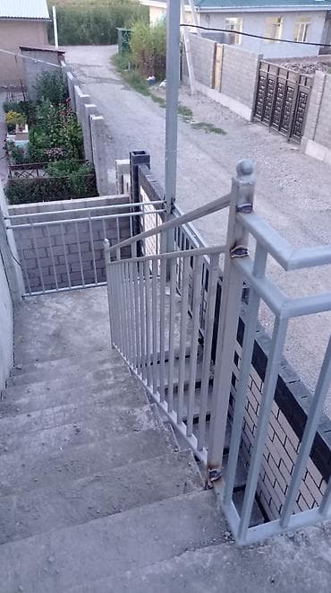 мансардный: Металлическая лестница Наружные, Форма лестницы: Много-маршевая — 4