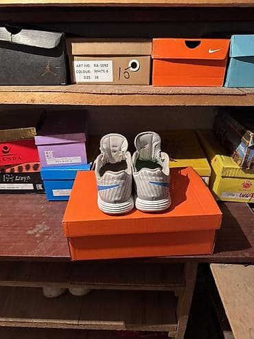 nike react: Nike Lunar Gato II – футбольные кроссовки/футзалки для игры в зале и — 4
