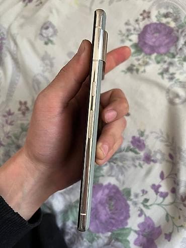 galaxy a40: Google Pixel 7 Pro, цвет - Зеленый — 7