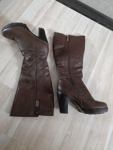 женская модельная обувь больших размеров: Продаю Сапоги женские демисезонные, размер 35-36 на узкую ногу кожа — 8