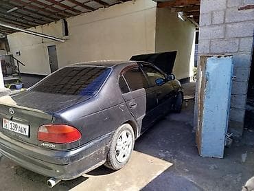 audi s8: Toyota Avensis: 1998 г., 1.8 л, Ручные, Газ, Седан — 4