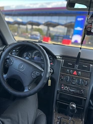 радиаторы мерседес 210: Mercedes-Benz E-Class: 2001 г., Автомат, Дизель, Седан — 2