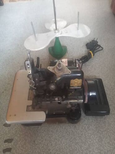 сколько стоит тестомесильная машина: Тигүүчү машина Кытай, Оверлок, Жарым автоматтык — 1