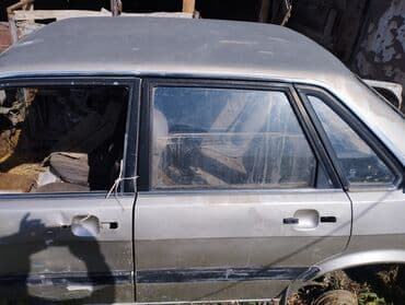 разбор экскаватора: Автозапчасти разборные (разные позиции) В наличии на фото: - Элементы — 23