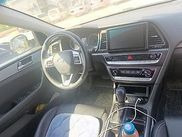 Продажа авто: Hyundai Sonata: 2020 г., 2 л, Автомат, Газ, Седан — 5