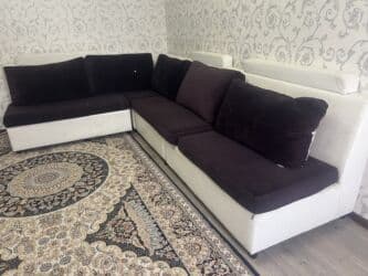 сдаю квартиру долгосрочное цум гум дордой плаза рядом: 4 бөлмө, Менчик ээси, Чогуу жашоосу жок, Толугу менен эмереги бар — 16