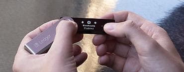 монитор не рабочий: Криптокошелек Ledger Nano X (фиолетовый) - Аппаратный кошелек для — 3