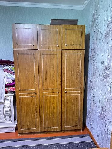Мебель: Спальный гарнитур, Б/у, Шкаф, Двуспальная кровать, ДСП, цвет - Коричневый — 2