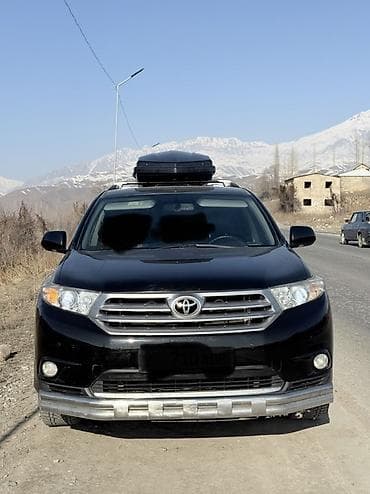 стеклопод: Toyota Highlander: 2013 г., Автомат, Газ, Кроссовер — 2