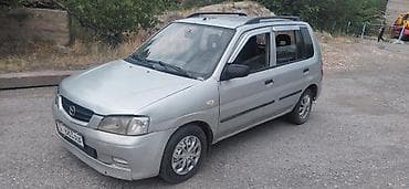 Унаа сатуу: Mazda Demio: 2002 г., 1.5 л, Кол менен иштөөчү, Бензин, Хетчбек — 1