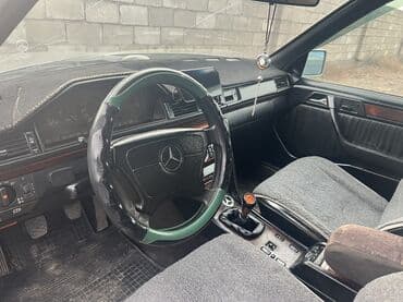 авто в рассрочку с первоначальным взносом: Mercedes-Benz W124: 1992 г., 3 л, Механика, Дизель, Седан — 5