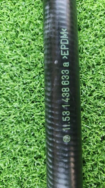 блок предохранителей: Патрубок 1153 1 438 633 Е39 е38 V6 Год 2000 В отличном — 5