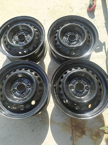 Шины и диски: Железные Диски R 14 Комплект, отверстий - 4, Б/у — 5