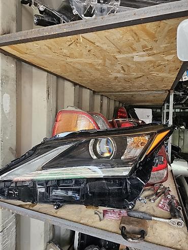 1gr fe: Крышка багажника Toyota, 2020 г., Б/у, Оригинал — 8