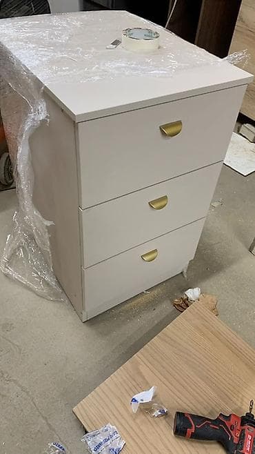 Тумба для вещей и одежды, Новый, Без зеркала, ЛДСП, цвет - Бежевый