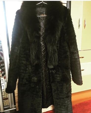Продаю шубку кролик,размер М.Состояние отличное