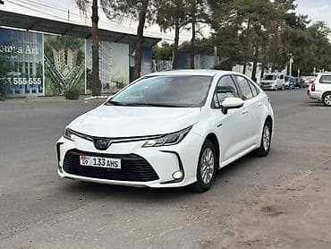 corolla 2004: Toyota Corolla: 2022 г., 1.8 л, Вариатор, Гибрид, Седан — 1