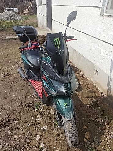 Скутеры: Скутер/мопед городского класса с выразительным спортивным обликом — 3